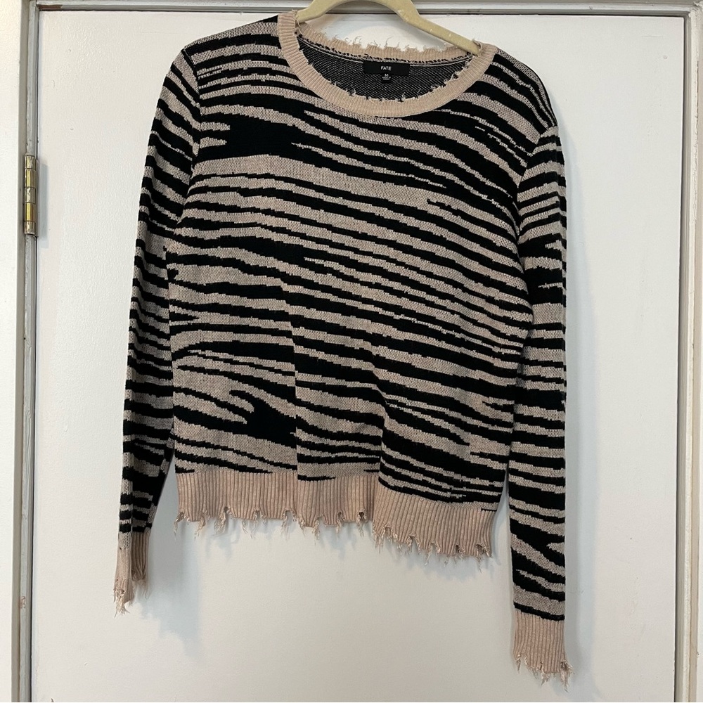 Fate Zebra stripe distressed knit sweater tan and black women’s medium wool